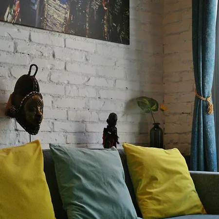 Captivating Design Loft In The Pulsing Center Apartment